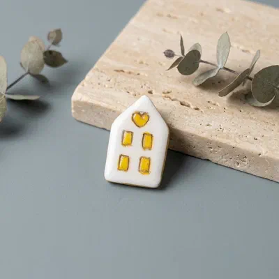 Broșă - My Little House 7