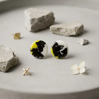 Cercel Stud - Lime Noir (round)